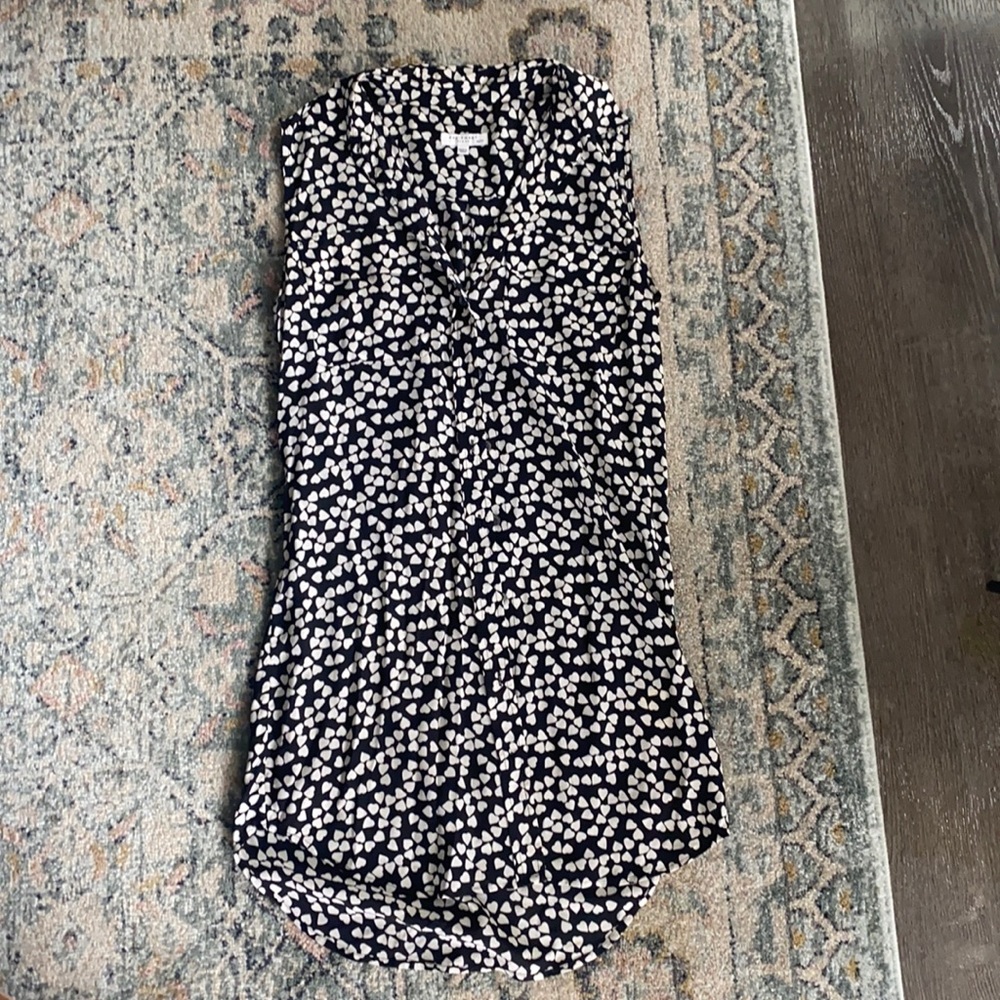 Equipment Black and White Heart Shitdress